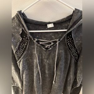 Venus grey acid wash crochet sleeve casual hoodie sweatshirt size large,